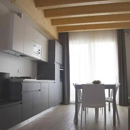 La Perla Appartement *