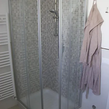 La Perla Appartement *